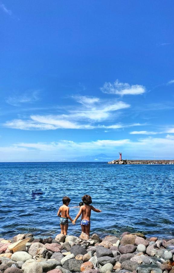 Mini Estudio El Reloj San Nicolás Dış mekan fotoğraf